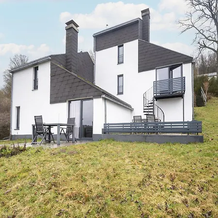 Family In Hambachtal Ferienhaus
